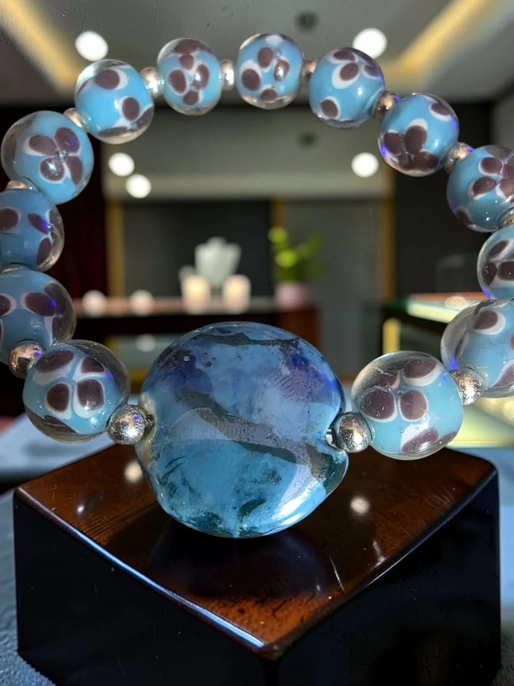 Blue Floral Murano Glass Bead Stretch Bracelet